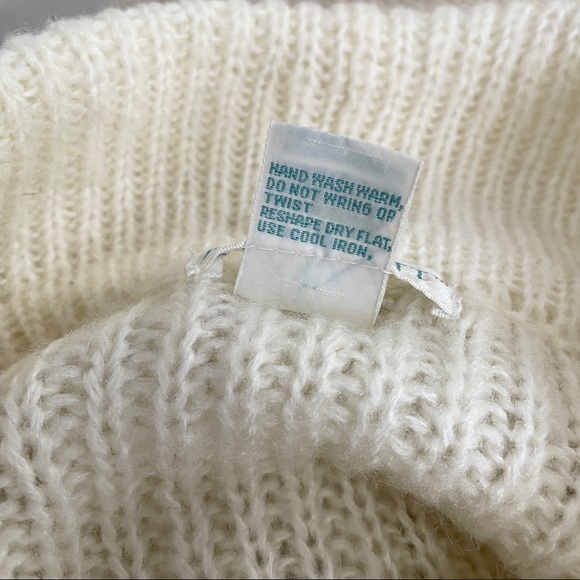 Vintage Jamie Scott 80s Fringe Sweater - Picture 7 of 7